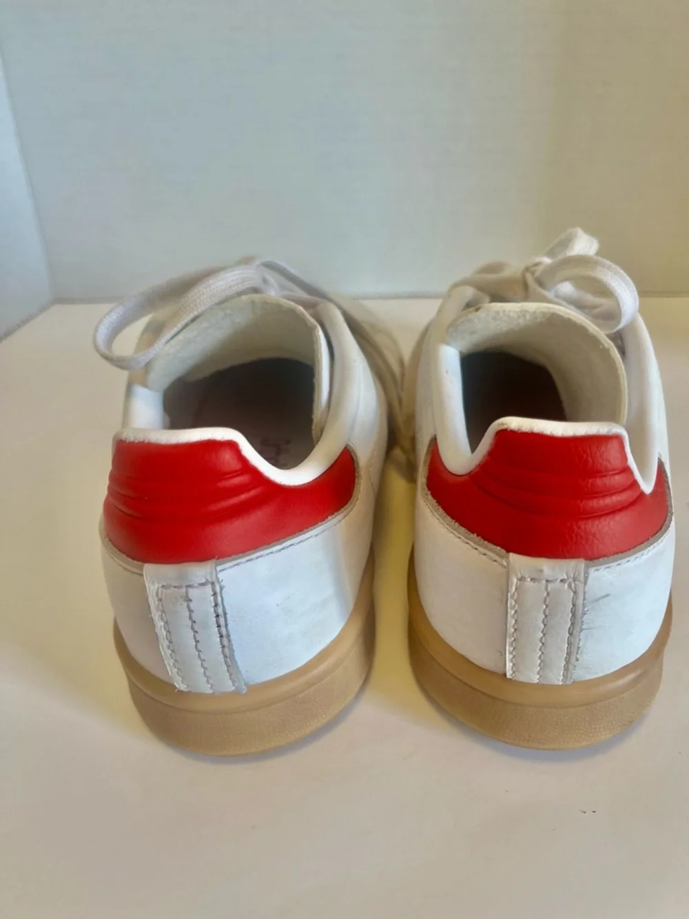 Adidas Stan Smith Kids Shoes Size 3 1/2 White/Red/Gum Colorway - Picture 3 of 6